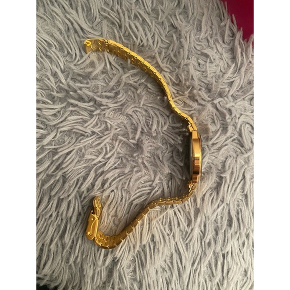 ‼️SOLD‼️Citizen quartz watch - Picture 2 of 8